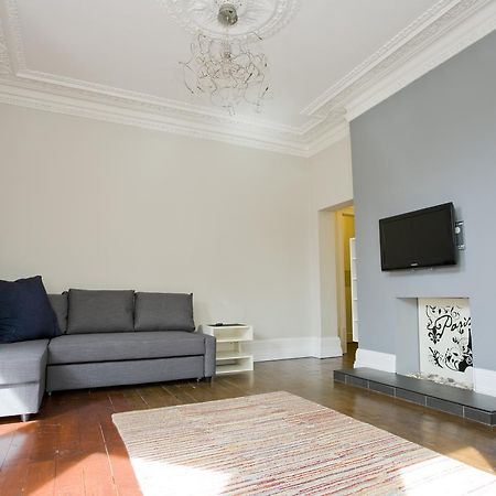 Large 2 Bedroom Apt - Near Beach - Free Parking Bournemouth Exterior foto